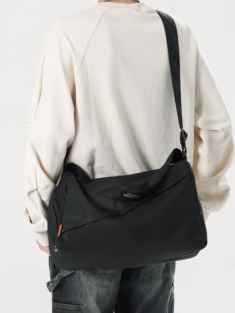 Trendy Lightweight Crossbody Bag for Men and Women - Dry and Wet Separation Sports Fitness Handbag Trendy Lightweight Crossbody Bag for Men and Women - Dry and Wet Separation Sports Fitness Handbag