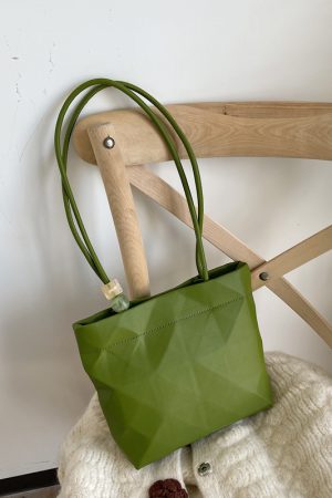 Trendy Minimalist Beaded Tote Bag for Women - Versatile Shoulder and Underarm Bag for Autumn/Winter 2023