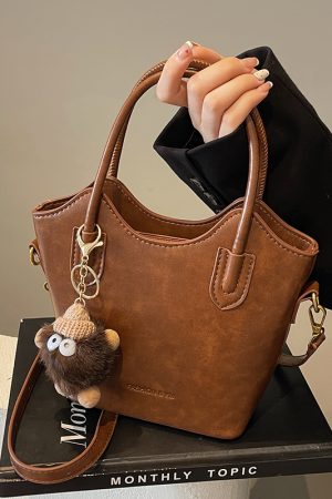 Trendy Niche Design Bucket Bag - Versatile Shoulder Crossbody Handbag for 2025, Chic Small Fashion Accessory