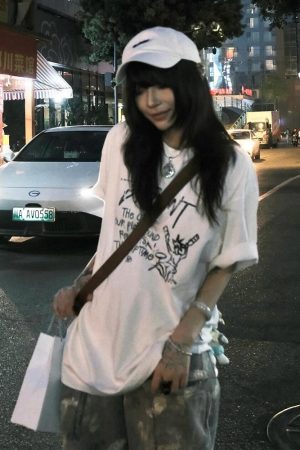 Trendy Oversized White T-Shirt for Women - Summer Graffiti Print Half Sleeve American Style Heavyweight Top