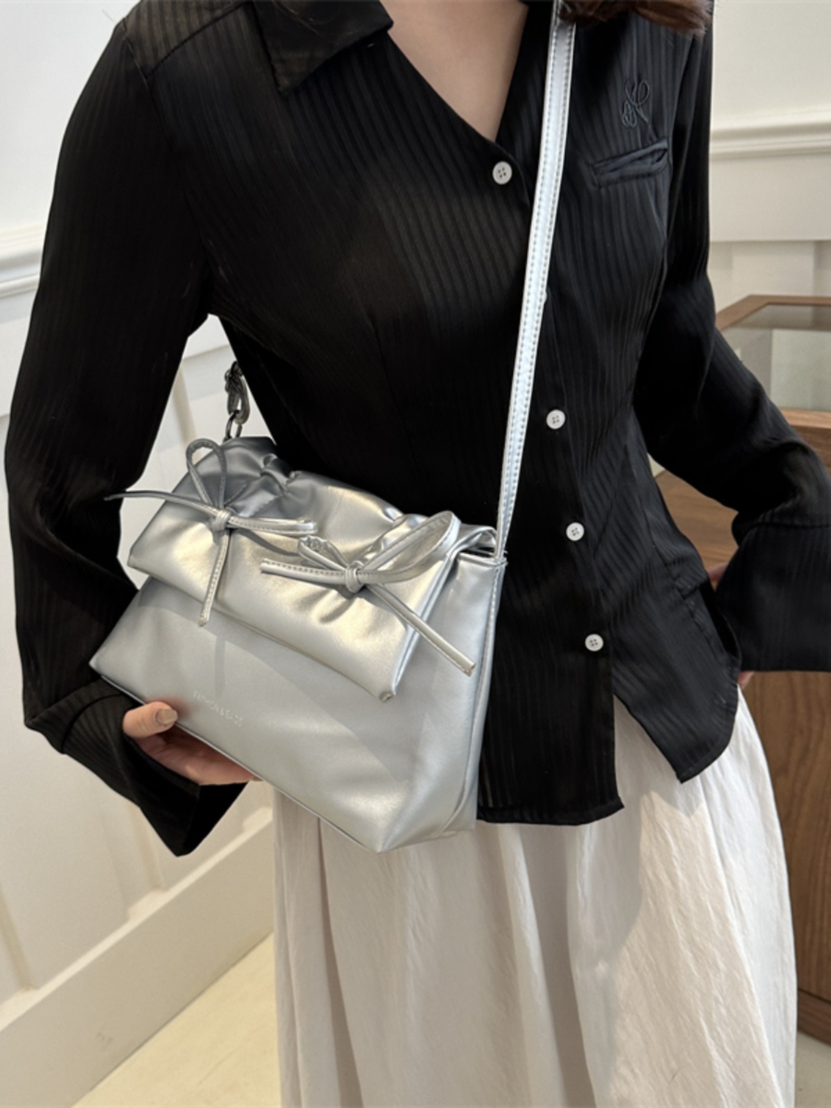 Trendy Pink Bow Shoulder Crossbody Bag for Women, Large Capacity Commuter Tote, 2025 Fashion Must-Have Trendy Pink Bow Shoulder Crossbody Bag for Women, Large Capacity Commuter Tote, 2025 Fashion Must-Have