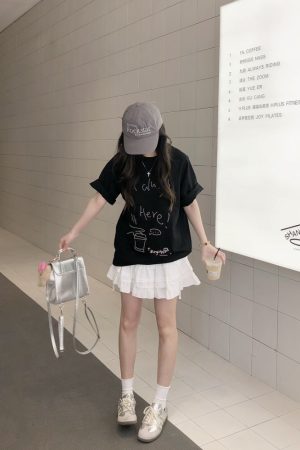 Trendy Relaxed Fit Beaded Letter Short Sleeve T-Shirt for Men and Women - Summer High-End Couple Style