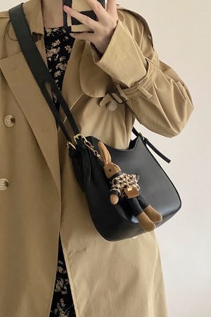 Trendy Retro Crescent Crossbody Bag for Women - 2024 French Niche Underarm Style