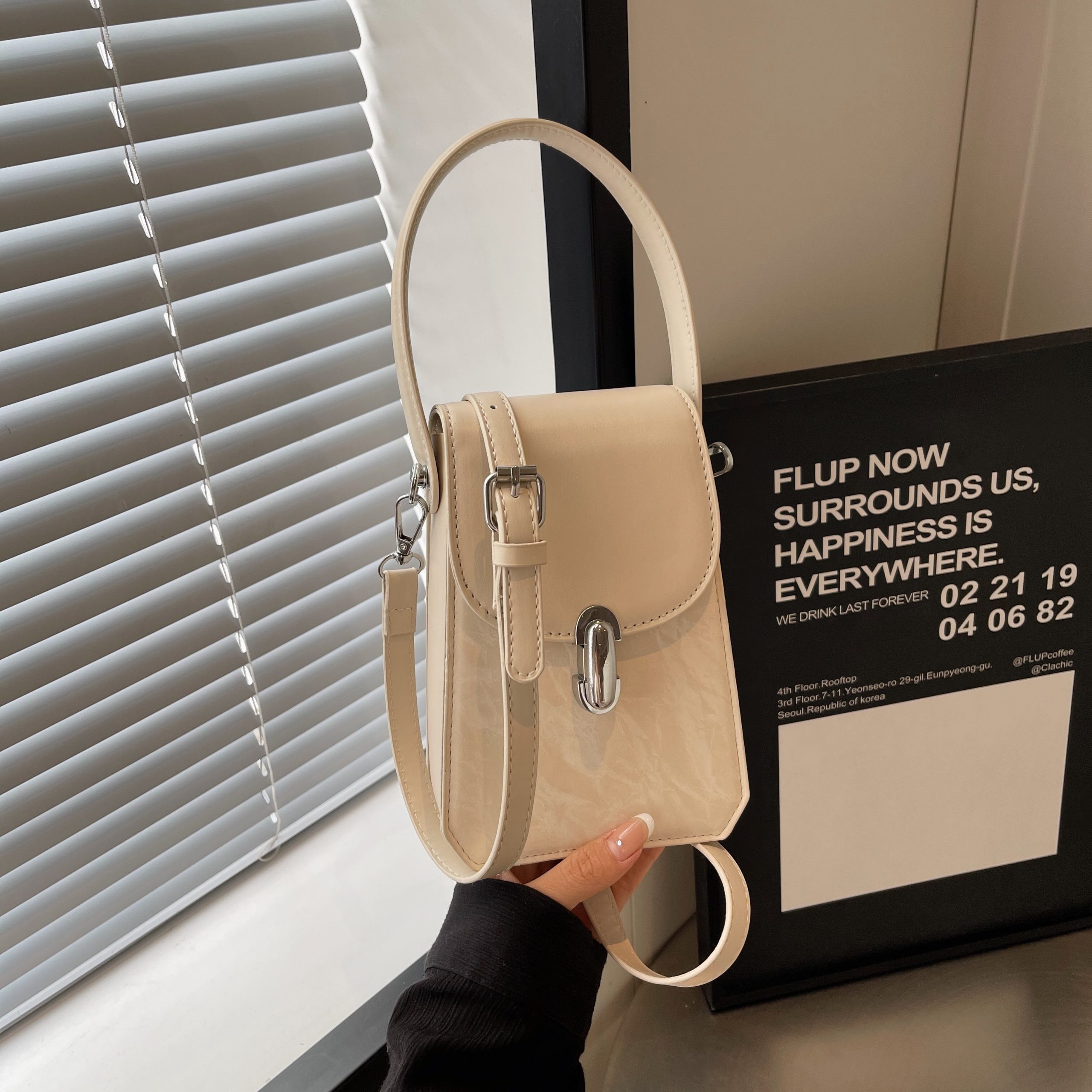 Trendy Textured Small Square Handbag for Women - Casual Versatile Phone Bag, 2025 Fashion Must-Have Trendy Textured Small Square Handbag for Women - Casual Versatile Phone Bag, 2025 Fashion Must-Have