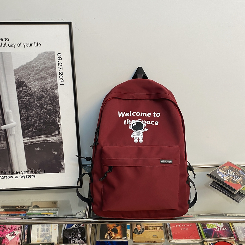 Trendy Water-Resistant Unisex Backpack for Men and Women, Large Capacity, Versatile College Student Bag, Cool Design Trendy Water-Resistant Unisex Backpack for Men and Women, Large Capacity, Versatile College Student Bag, Cool Design