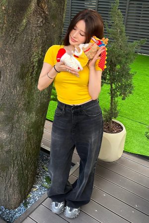 Trendy Women's American Big Collar T-Shirt, Summer Letter Print, Short Sleeve Fitted Crop Top, Y2K Style