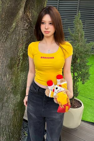 Trendy Women's American Big Collar T-Shirt, Summer Letter Print, Short Sleeve Fitted Crop Top, Y2K Style