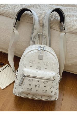 Trendy Women's Backpack 2025 - Versatile Hiking Bag for College Students, Stylish Commuting Pack, Fashionable Daily Use