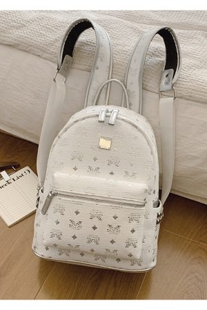 Trendy Women's Backpack 2025 - Versatile Hiking Bag for College Students, Stylish Commuting Pack, Fashionable Daily Use