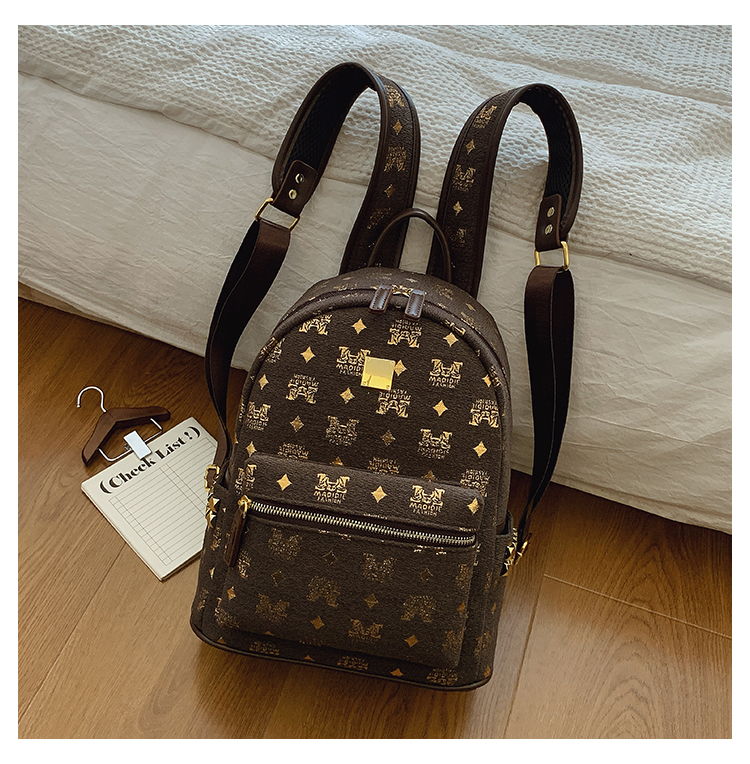 Trendy Women's Backpack 2025 - Versatile Hiking Bag for College Students, Stylish Commuting Pack, Fashionable Daily Use Trendy Women's Backpack 2025 - Versatile Hiking Bag for College Students, Stylish Commuting Pack, Fashionable Daily Use