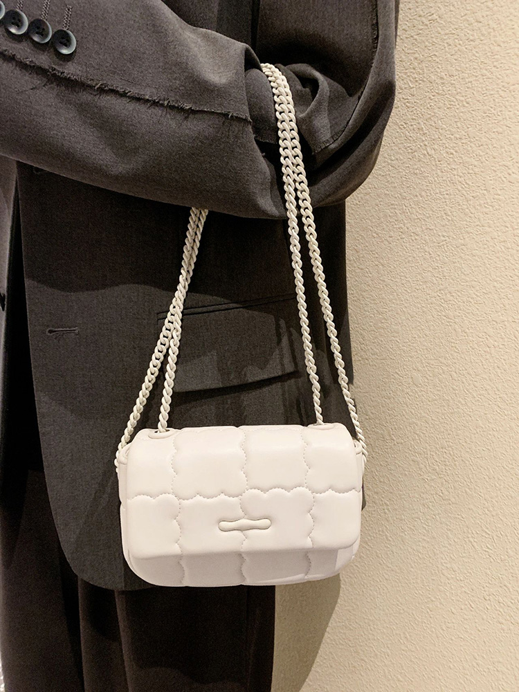 Trendy Women's Cookie Pattern Shoulder Bag - Glossy Versatile Chain Crossbody Bag for 2023 Fashionistas Trendy Women's Cookie Pattern Shoulder Bag - Glossy Versatile Chain Crossbody Bag for 2023 Fashionistas