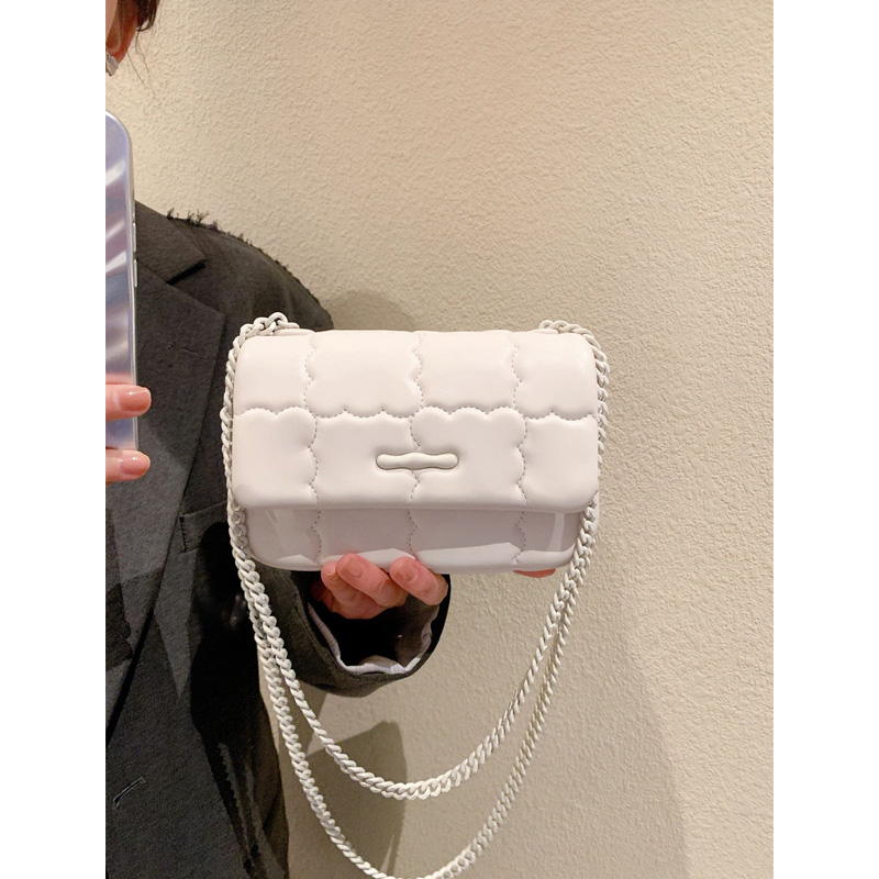 Trendy Women's Cookie Pattern Shoulder Bag - Glossy Versatile Chain Crossbody Bag for 2023 Fashionistas Trendy Women's Cookie Pattern Shoulder Bag - Glossy Versatile Chain Crossbody Bag for 2023 Fashionistas