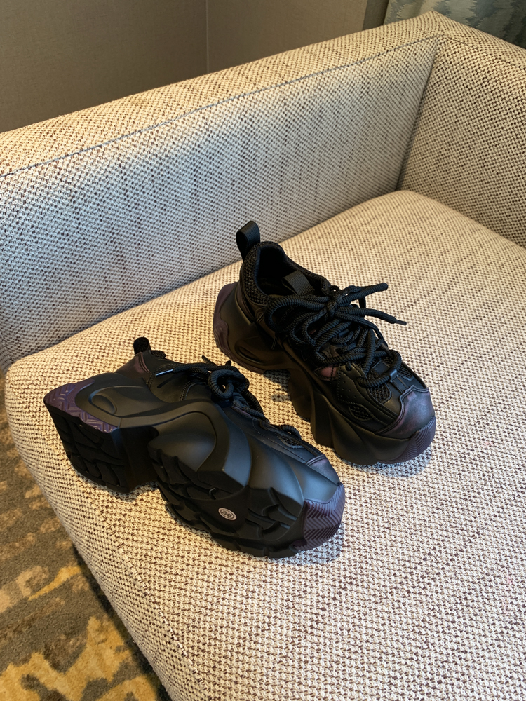 Trendy Women's Dad Shoes, Retro 2024 Lace-Up Thick-Soled Platform Sneakers, Versatile Sports Casual Footwear Trendy Women's Dad Shoes, Retro 2024 Lace-Up Thick-Soled Platform Sneakers, Versatile Sports Casual Footwear