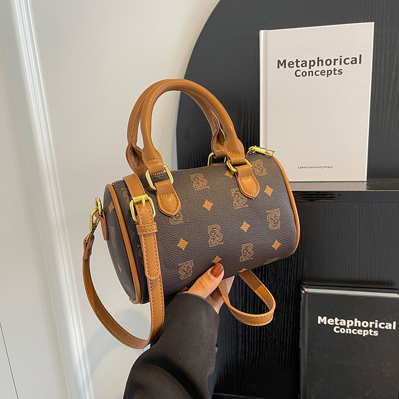 Trendy Women's High-End Quality Cylindrical Crossbody Handbag - Stylish Versatile Design for 2025 Fashion Trendy Women's High-End Quality Cylindrical Crossbody Handbag - Stylish Versatile Design for 2025 Fashion