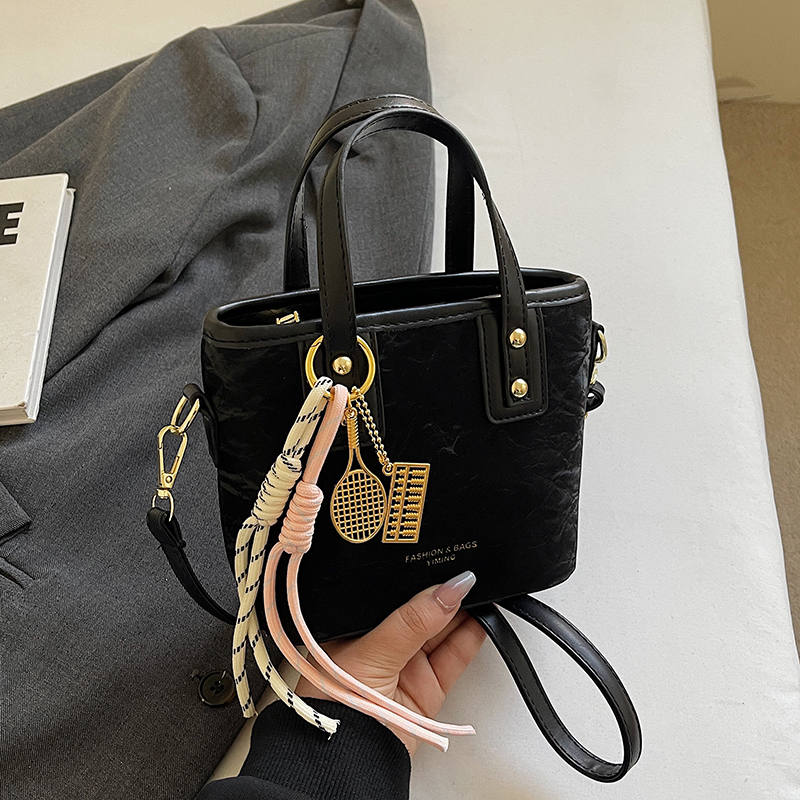 Trendy Women's Mini Bucket Handbag - Versatile 2025 Casual Crossbody Bag for Stylish Everyday Use Trendy Women's Mini Bucket Handbag - Versatile 2025 Casual Crossbody Bag for Stylish Everyday Use