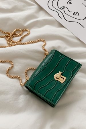 Trendy Women's Small Chain Bag 2025 - Korean Style Versatile Shoulder Crossbody Bag for Internet Celebrity Fashion