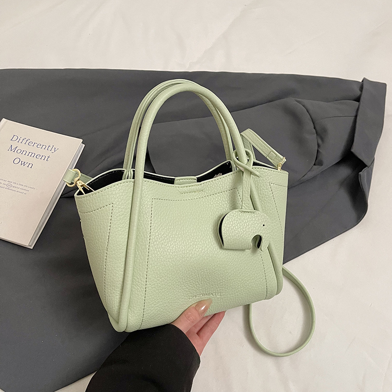 Trendy Women's Small Elephant Handbag - Fashionable Vegetable Basket Crossbody Bag for 2025 Style Trendy Women's Small Elephant Handbag - Fashionable Vegetable Basket Crossbody Bag for 2025 Style