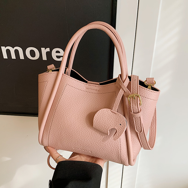 Trendy Women's Small Elephant Handbag - Fashionable Vegetable Basket Crossbody Bag for 2025 Style Trendy Women's Small Elephant Handbag - Fashionable Vegetable Basket Crossbody Bag for 2025 Style