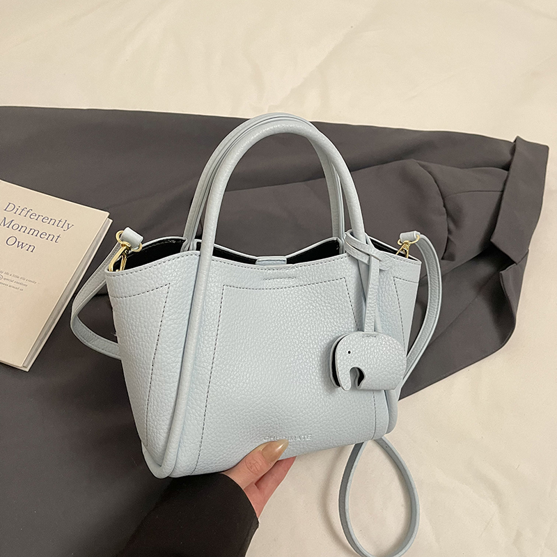 Trendy Women's Small Elephant Handbag - Fashionable Vegetable Basket Crossbody Bag for 2025 Style Trendy Women's Small Elephant Handbag - Fashionable Vegetable Basket Crossbody Bag for 2025 Style