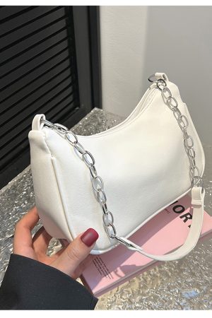 Trendy Women's Underarm Bag with Chain Strap - Summer 2025 High-End Small Shoulder Bag in French Niche Style