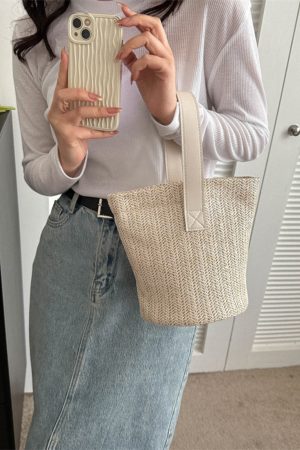 Trendy Woven Beach Bucket Bag - Casual Tote for Women, Handheld Vacation Bag, Perfect for Summer and Coastal Getaways