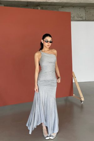 Twisted Tank Top with Built-In Fan Effect and Flowing Skirt - Gray-Scale Fashionable Aesthetics, Y2K Style