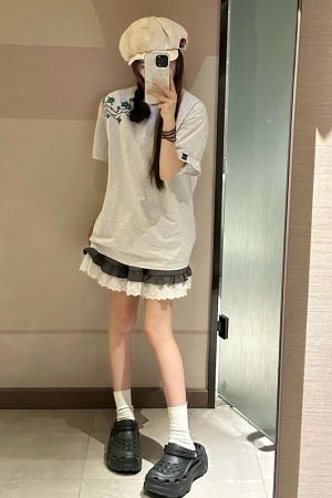Unique Floral Embroidered Short Sleeve T-Shirt for Women - Retro High-End Summer Tee with Distinctive Shoulder Design