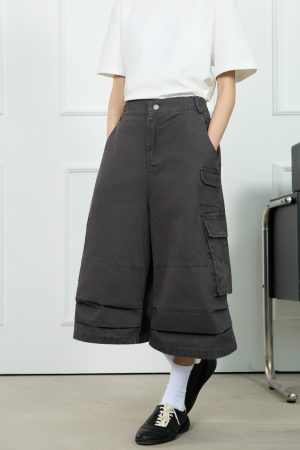 Unisex American-Style Wide-Leg Loose Pleated Seven-Point Shorts for Summer Commuting - Fashionable Workwear with Pockets