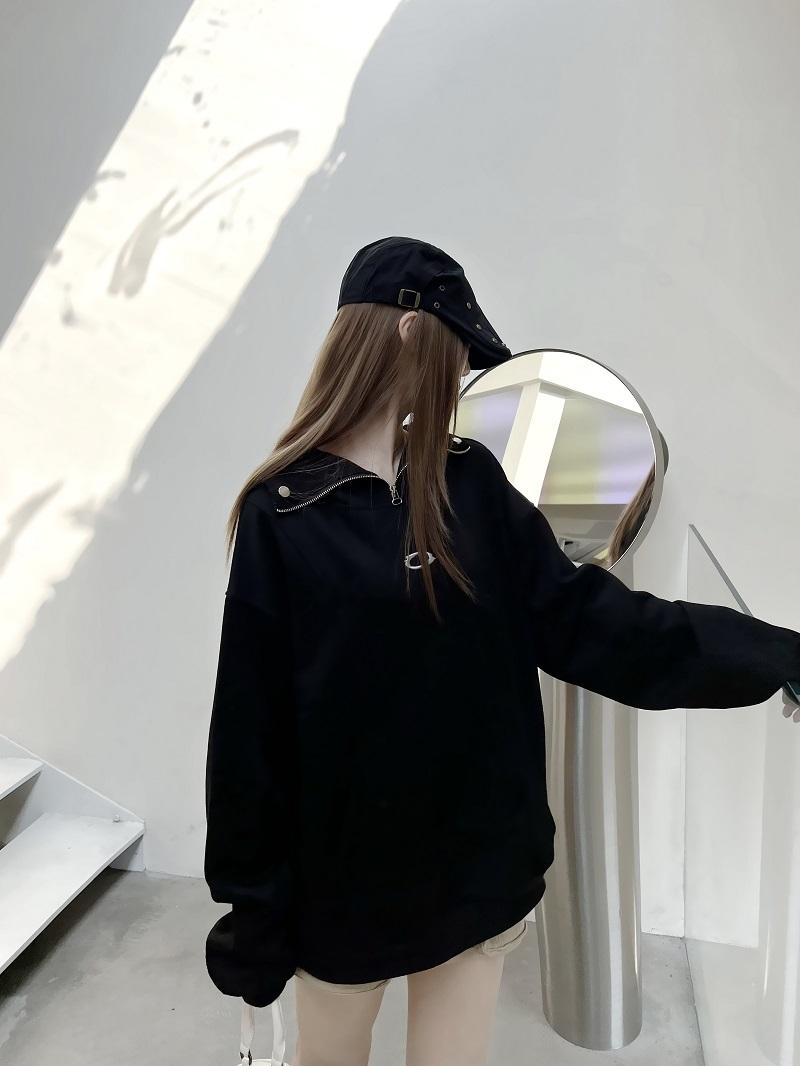 Unisex Autumn Minimalist Embroidered Half-Zip Sweatshirt - Trendy Loose Casual Sports Top for Effortless Style Unisex Autumn Minimalist Embroidered Half-Zip Sweatshirt - Trendy Loose Casual Sports Top for Effortless Style