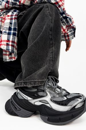 Unisex Black Scorpio Dad Shoes - Retro Thick-Soled Height-Increasing Sports Sneakers, Warrior Mecha Style, Trendy National Design