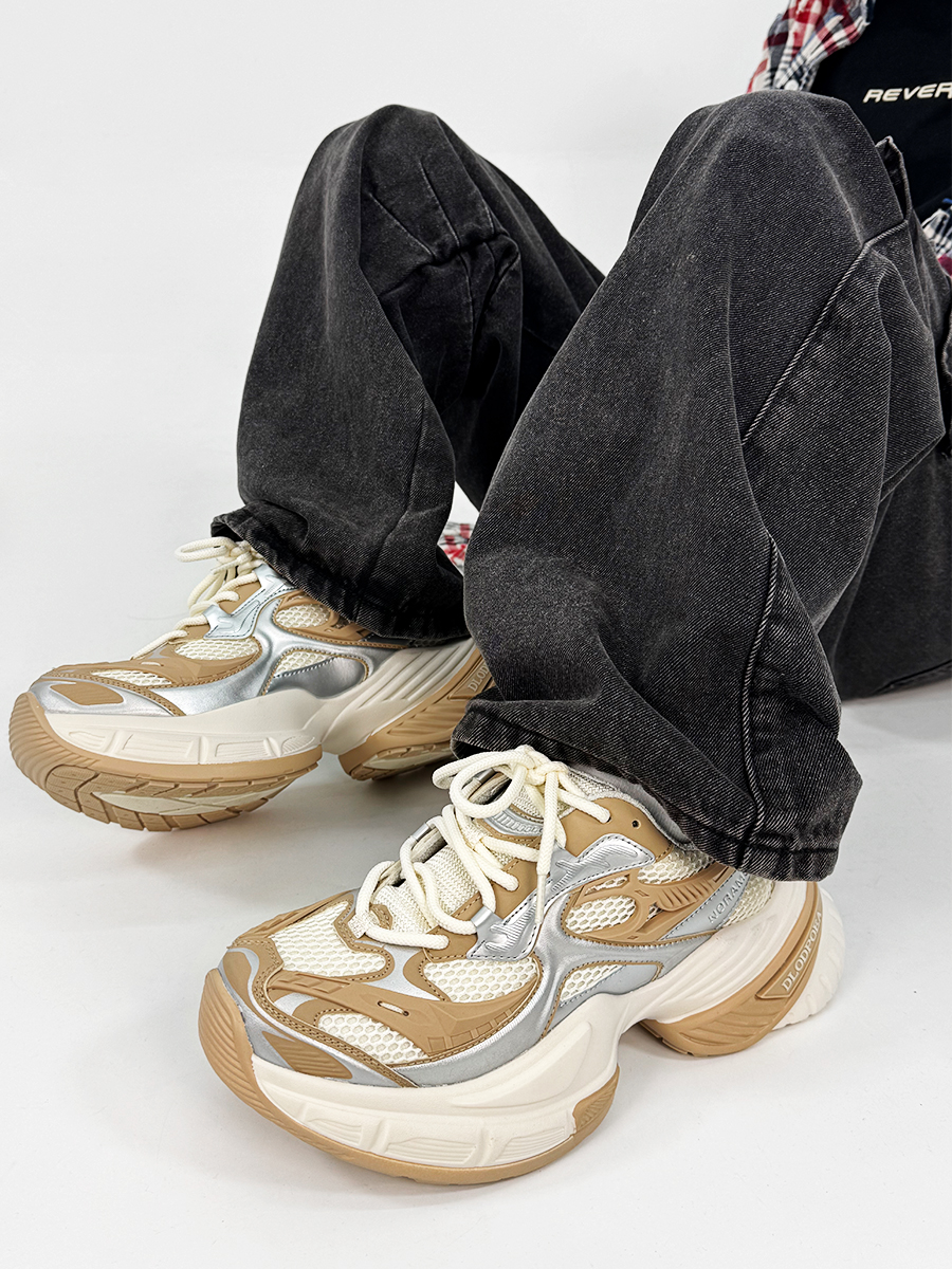 Unisex Black Scorpio Dad Shoes - Retro Thick-Soled Height-Increasing Sports Sneakers, Warrior Mecha Style, Trendy National Design Unisex Black Scorpio Dad Shoes - Retro Thick-Soled Height-Increasing Sports Sneakers, Warrior Mecha Style, Trendy National Design