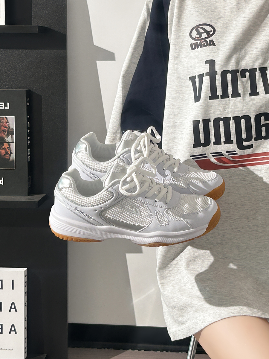 Unisex Casual Running Shoes - Versatile Soft Sole Breathable White Sneakers for Sports and Everyday Wear Unisex Casual Running Shoes - Versatile Soft Sole Breathable White Sneakers for Sports and Everyday Wear