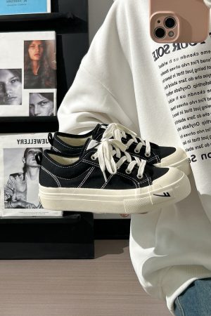 Unisex Classic Warrior Canvas Sneakers - Lightweight Breathable Sports Shoes for Summer 2025