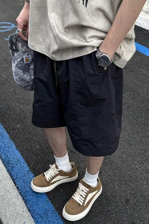 Unisex Japanese-Style Quick-Dry Cargo Shorts - Lightweight, Breathable, Casual 5-Point Summer Shorts for Outdoor Activities