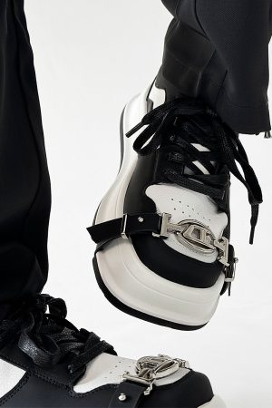 Unisex Lace-Up Casual Sneakers with Square Toe in Black and White - Trendy National Style Sports Shoes for Couples