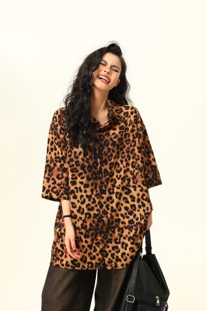 Unisex Leopard Print Shirt - Retro American Street Style, Loose Fit Summer Top, Trendy Casual Wear for Men and Women
