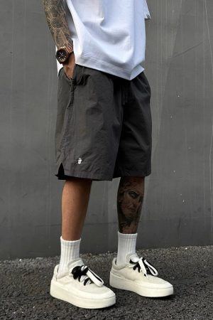 Unisex Lightweight Breathable Embroidered Cargo Shorts - Quick-Dry Loose Casual Beach Pants for Summer Adventures