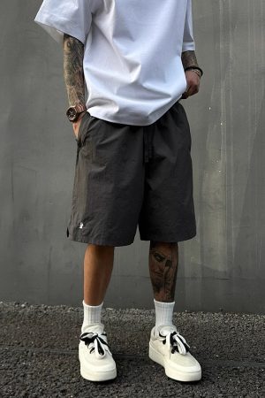 Unisex Lightweight Breathable Embroidered Cargo Shorts - Quick-Dry Loose Casual Beach Pants for Summer Adventures