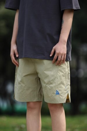 Unisex Quick-Dry Sports Shorts for Summer, Lightweight Breathable Loose Casual Straight-Cut Beach 5-Point Pants