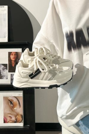 Unisex Retro Dad Shoes - Breathable Mesh Summer Sneakers for Couples - Versatile Soft-Soled White Footwear