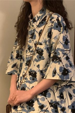 Unisex Retro Floral Polo Collar Shirt - Japanese Style Loose Casual Short Sleeve Top for Summer Fashion