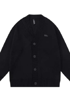 Unisex Retro Minimalist V-Neck Sweater Cardigan - Loose Fit Trendy Knitted Jacket for Early Spring Style