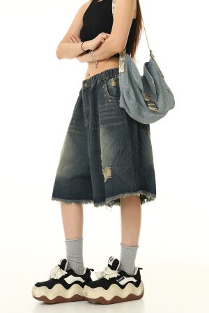 Unisex Retro Washed Ripped Denim Shorts - Loose Wide-Leg Five-Point Pants with Elastic Waist - Vintage American Style 90s Fashion