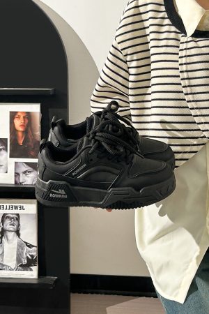 Unisex Summer Mesh Sports Shoes - Breathable Versatile Thick-Soled Casual Sneakers for Women and Men