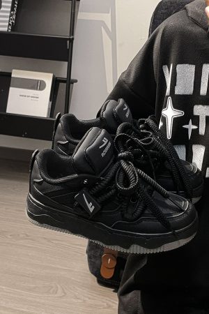 Unisex Thick-Soled Sneakers for Spring Summer, Trendy American Retro Mesh Breathable Sports Shoes for Women and Men