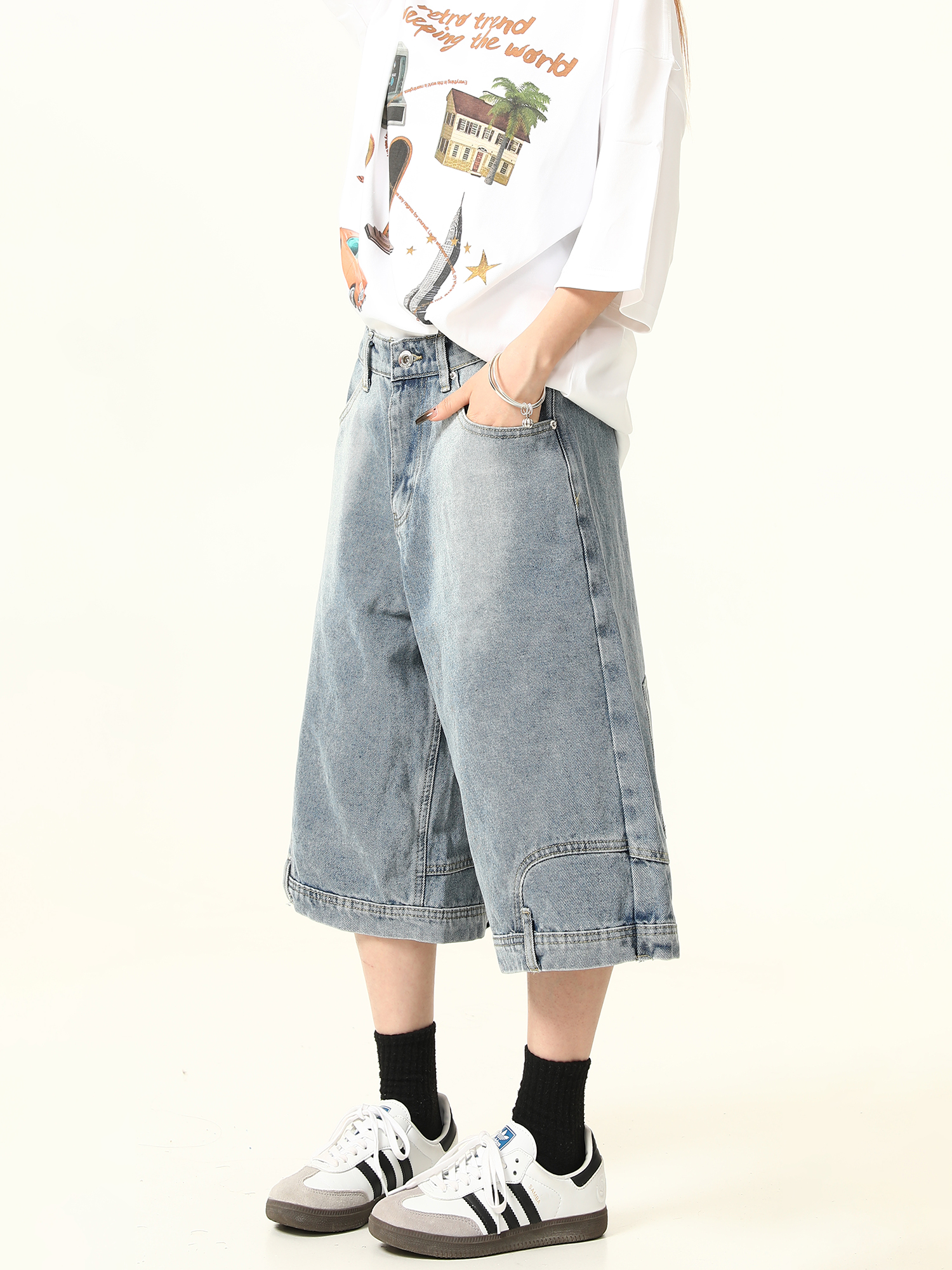 Unisex Vintage Wide-Leg Inverted Denim Shorts - Retro American Style Washed Loose Cropped Pants Unisex Vintage Wide-Leg Inverted Denim Shorts - Retro American Style Washed Loose Cropped Pants