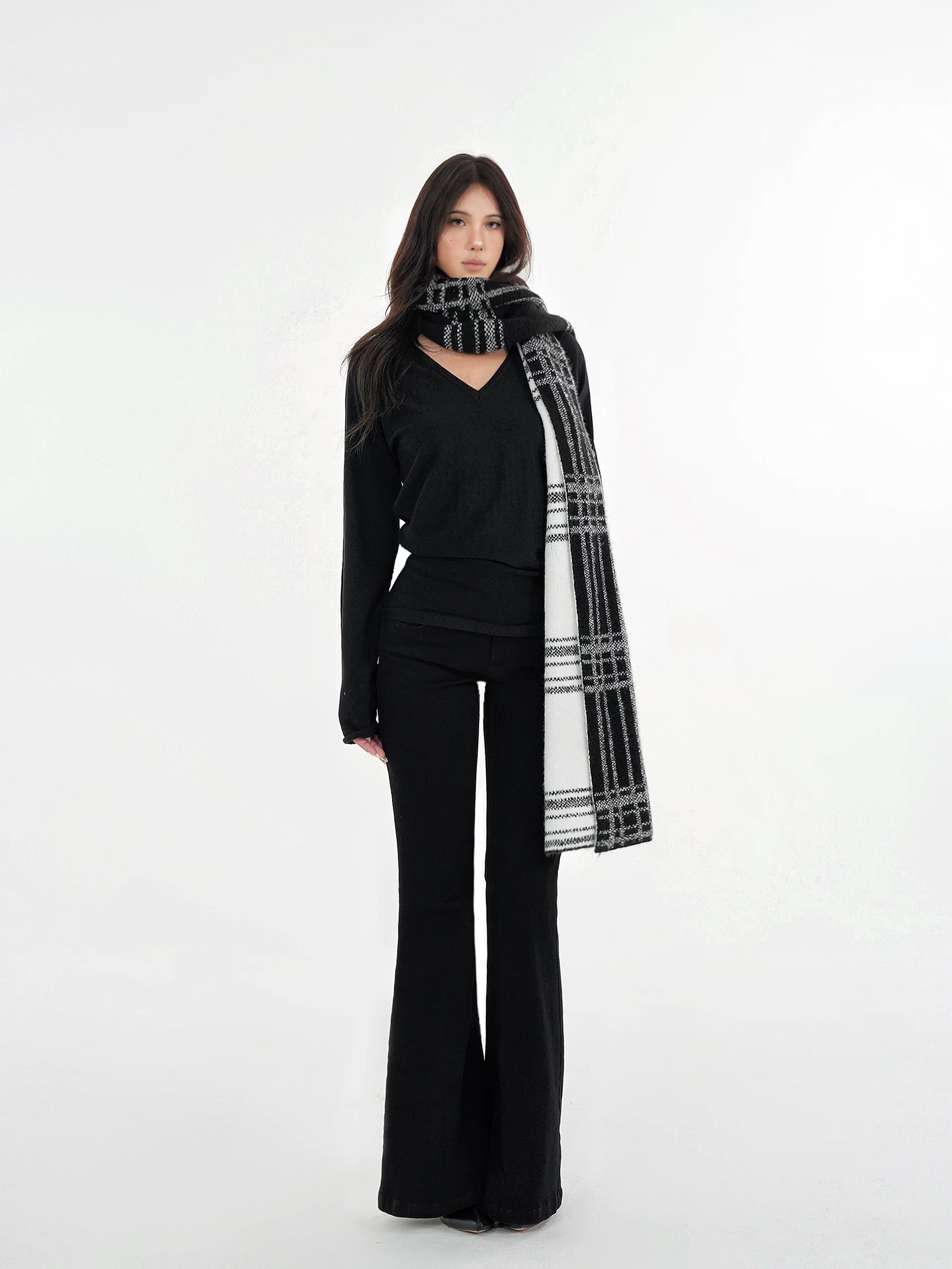 V-Neck Batwing Sleeve Knitted Wool Top - Cozy, Chic, Perfect for Layering, Fall Fashion Essential V-Neck Batwing Sleeve Knitted Wool Top - Cozy, Chic, Perfect for Layering, Fall Fashion Essential