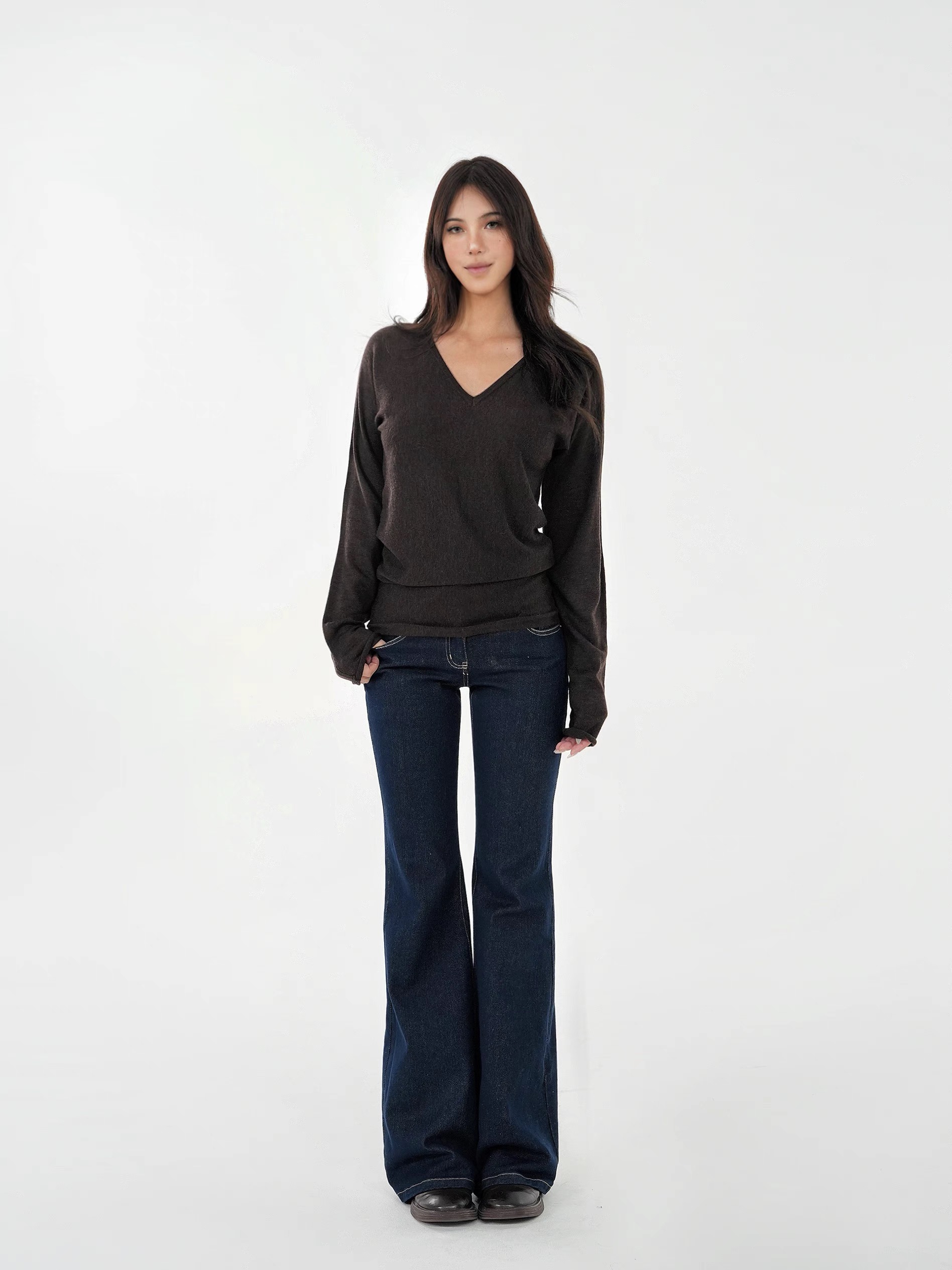 V-Neck Batwing Sleeve Knitted Wool Top - Cozy, Chic, Perfect for Layering, Fall Fashion Essential V-Neck Batwing Sleeve Knitted Wool Top - Cozy, Chic, Perfect for Layering, Fall Fashion Essential