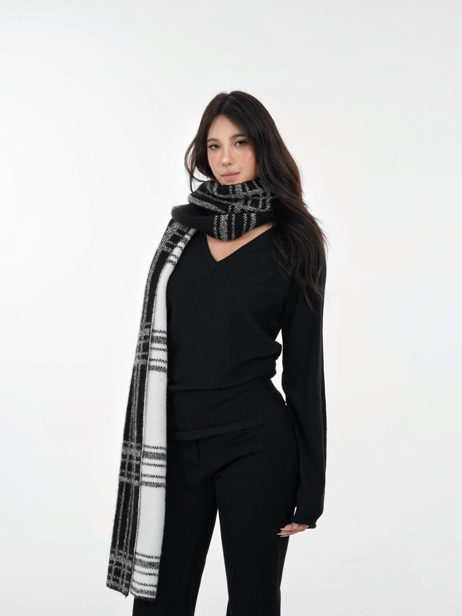 V-Neck Batwing Sleeve Knitted Wool Top - Cozy, Chic, Perfect for Layering, Fall Fashion Essential V-Neck Batwing Sleeve Knitted Wool Top - Cozy, Chic, Perfect for Layering, Fall Fashion Essential