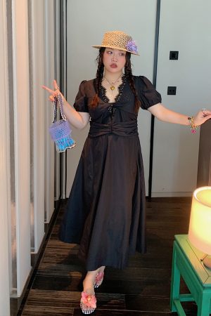 V-neck Lace Spliced Slit Dress for Women - Summer 2025 Unique Waist-Cinching Design, Trendy and Stylish